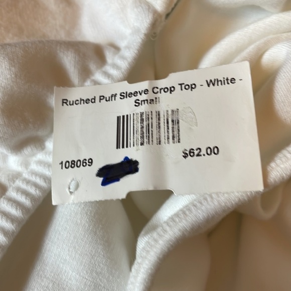Adelaide ruched puff sleeve crop top - Picture 7 of 7